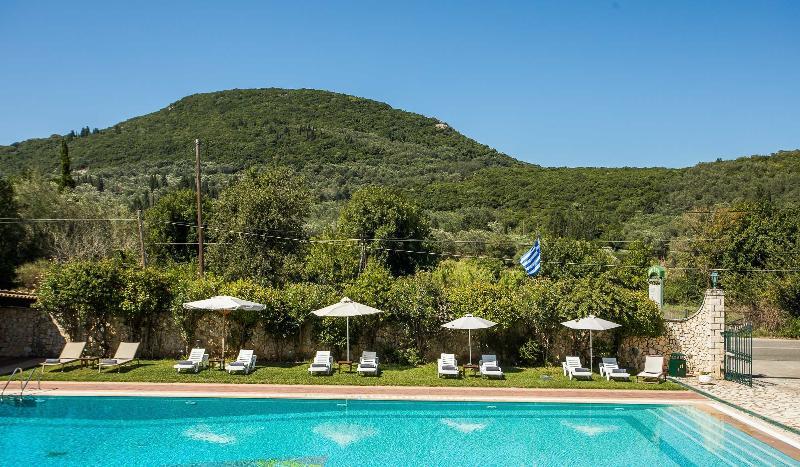 Paradise Inn Liapades Corfu Экстерьер фото